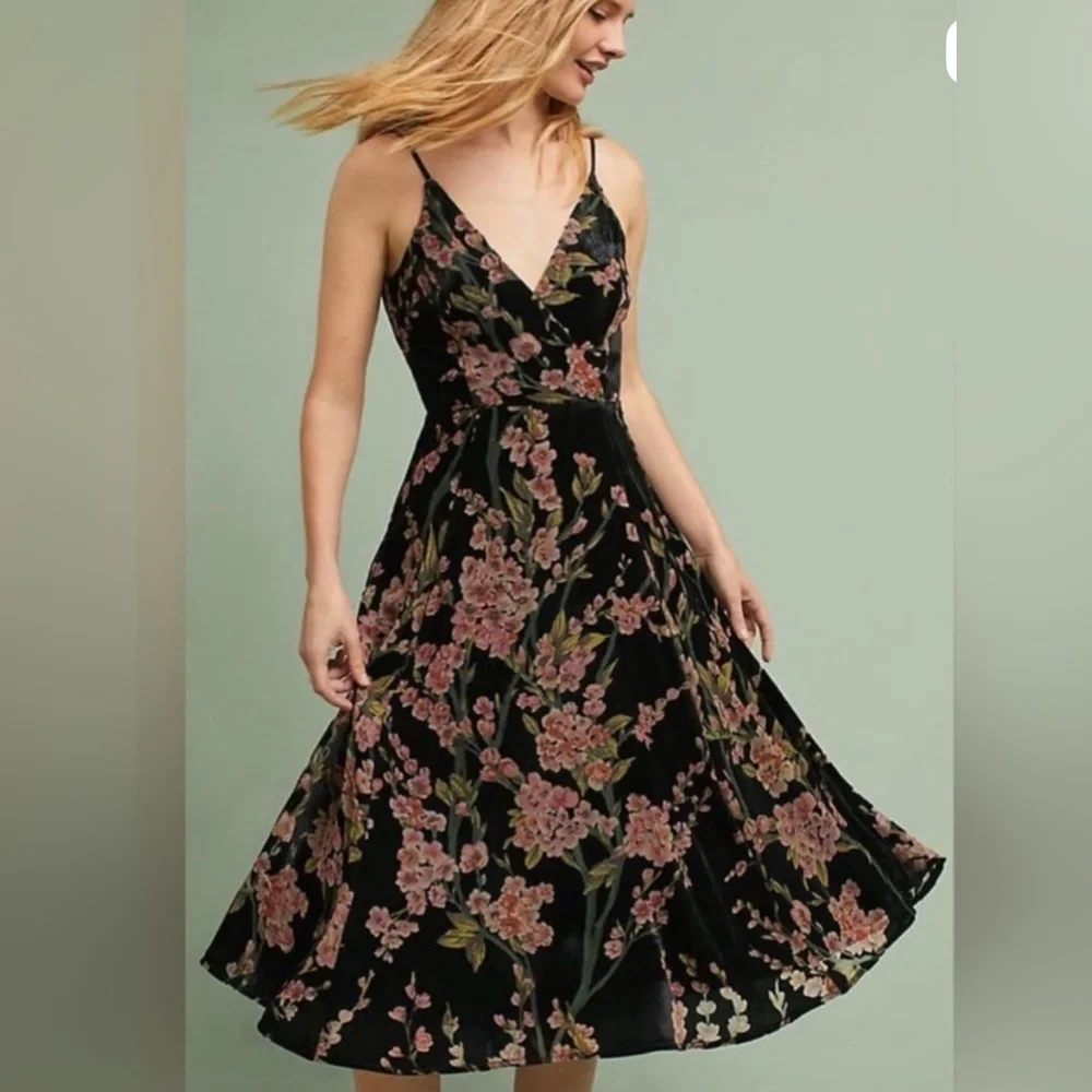 Anthropologie Eri + Ali Black Velvet Floral Burnout Midi Dress Size 2